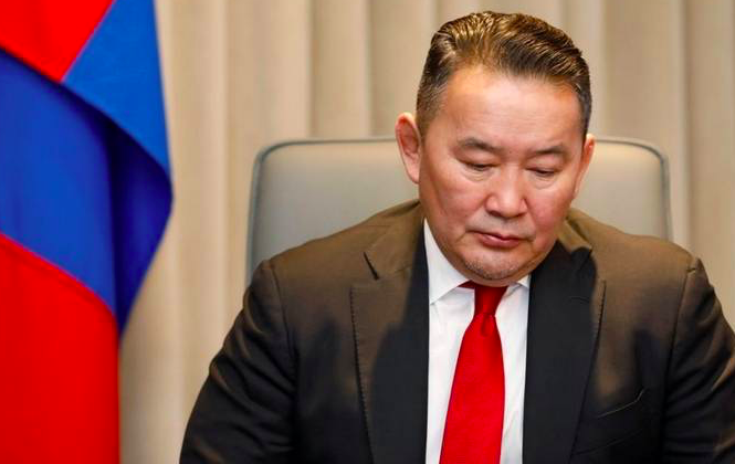 [Quốc tế nổi bật] Tổng thống cũng bị cách ly