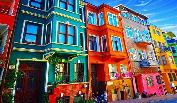 Chiêm ngưỡng những ngôi nhà có màu sắc rực rỡ nhất thế giới