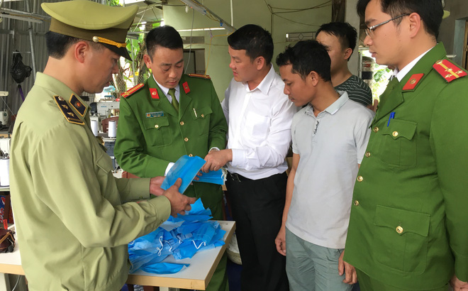 Xử phạt 21 vụ đầu cơ, nâng giá khẩu trang trong ngày 10/3