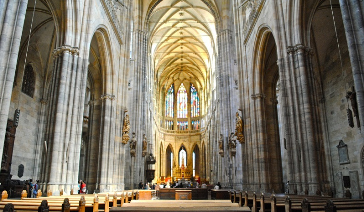 Mách bạn “tất tần tật” cẩm nang ăn chơi tại Séc