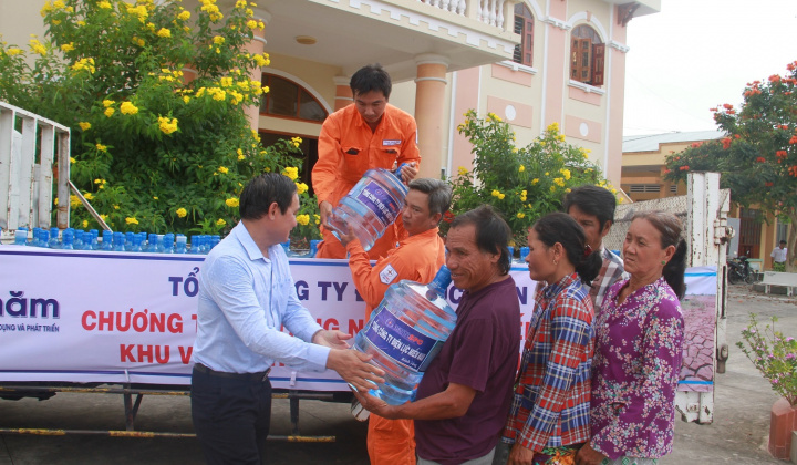 EVN SPC tăng cường cấp điện, chung tay chống hạn mặn tại miền Tây Nam bộ