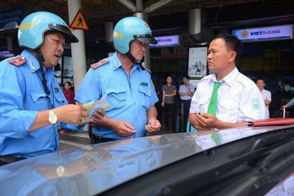 Tổ Kiểm tra công vụ của Thủ tướng Chính phủ đề xuất xử lý nghiêm hành vi nhũng nhiễu người dân và doanh nghiệp