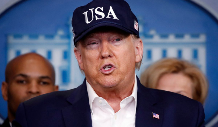 [Tin ảnh] Ông Trump trong vùng an toàn