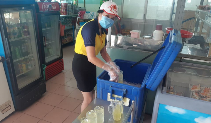 Casumina:Cốc nước chanh mát lòng người lao động trong mùa Covid-19
