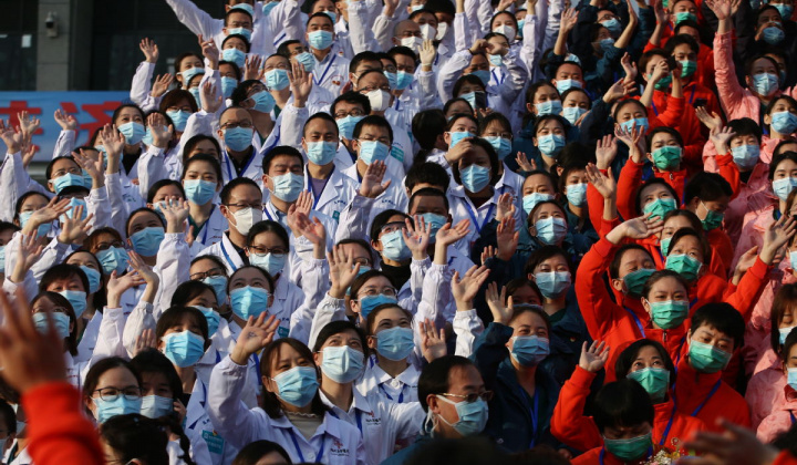 Hơn 42. 000 nhân viên y tế đang rời khỏi Vũ Hán