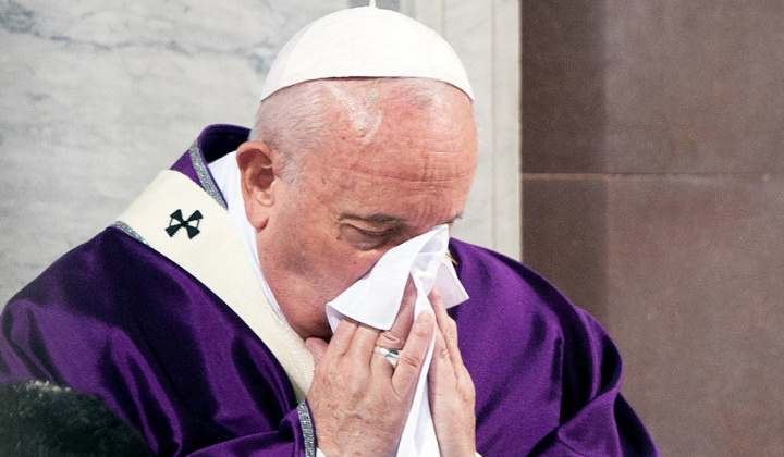 [Tin ảnh] Giáo hoàng chỉ bị cảm lạnh đơn thuần