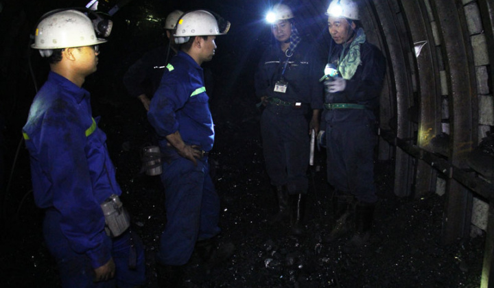 Than Dương Huy tăng cường phối hợp kiểm tra hiện trường, đẩy nhanh tiến độ đào lò