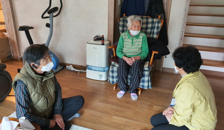 Cụ bà lớn tuổi nhất đã hồi phục hoàn toàn khỏi covid-19