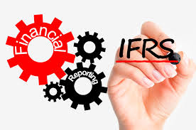 Cơ hội và thách thức khi áp dụng IFRS vào Việt Nam