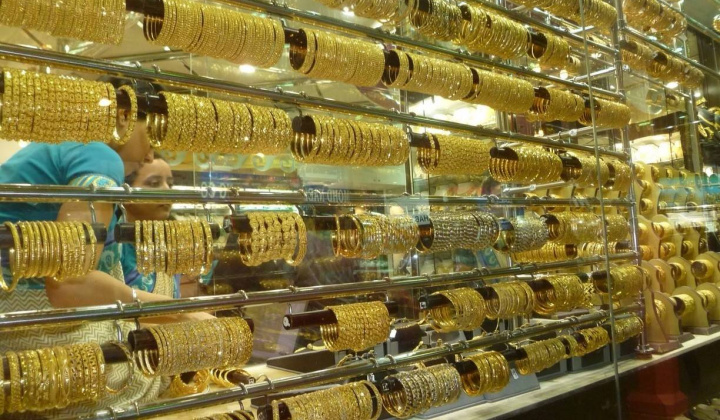 Giá vàng ngày 31/3 quay đầu giảm trong bối cảnh lo ngại về thiệt hại kinh tế gia tăng do Covid-19