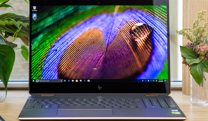 5 laptop hiệu năng ổn, giá ngon, "quẳng gánh lo" khi làm việc tại nhà mùa Covid-19