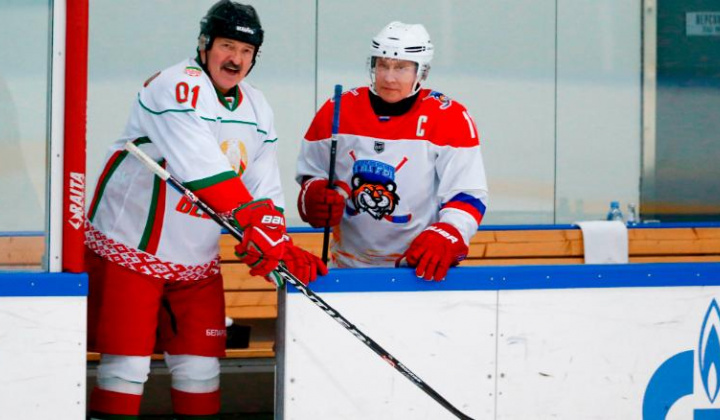 Tổng thống Belarus: Khúc côn cầu, vodka và tắm hơi là phương pháp điều  trị covid-19 hiệu quả nhất