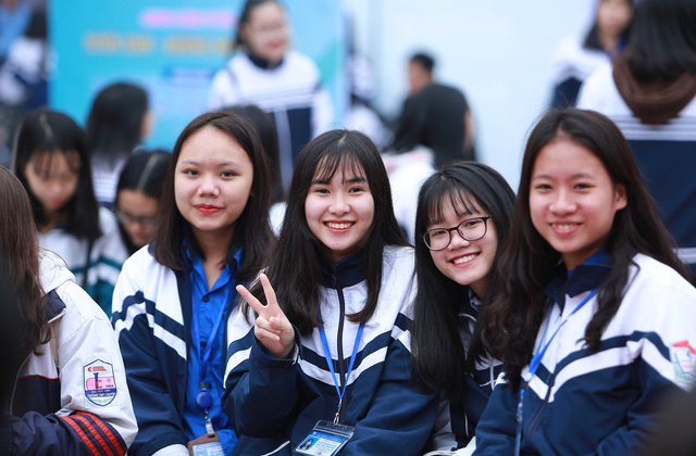 UNETI hỗ trợ hàng tỷ đồng tiền học phí cho sinh viên giữa mùa dịch Covid-9