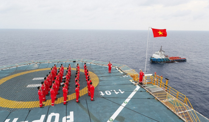 Người dầu khí giữ bản lĩnh “người đi tìm lửa” đối phó với tác động kép