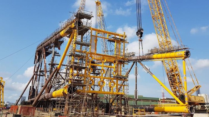 Lắp dựng thành công Panel Row A Chân đế BK-21 mỏ Bạch Hổ