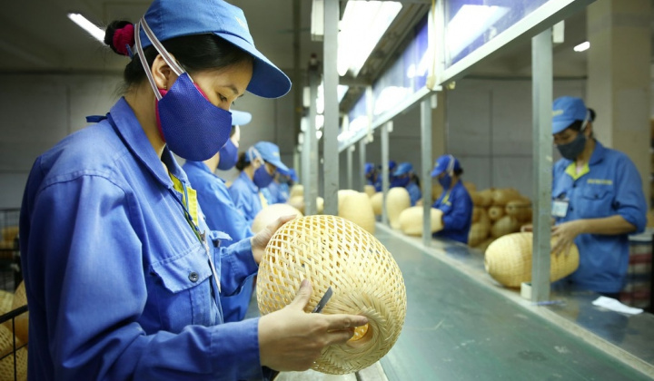 Bổ sung các trường hợp được miễn lệ phí môn bài