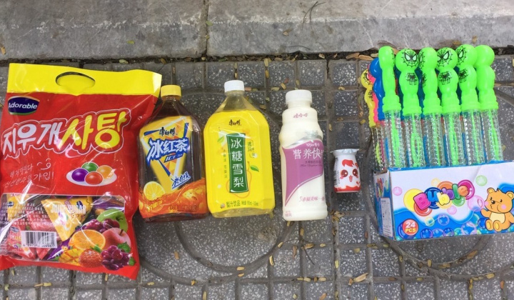 Thu giữ 6 tấn bánh kẹo, đồ chơi nhập lậu tại “thủ phủ” La Phù