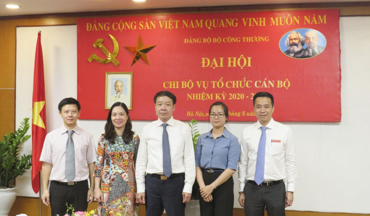 Chi bộ Vụ Tổ chức cán bộ: Đoàn kết, dân chủ, tập trung thực hiện thắng lợi nhiệm kỳ mới