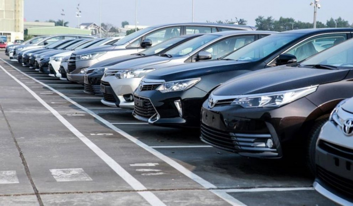 Thị trường ô tô Việt Nam tháng 4: “Lao dốc”