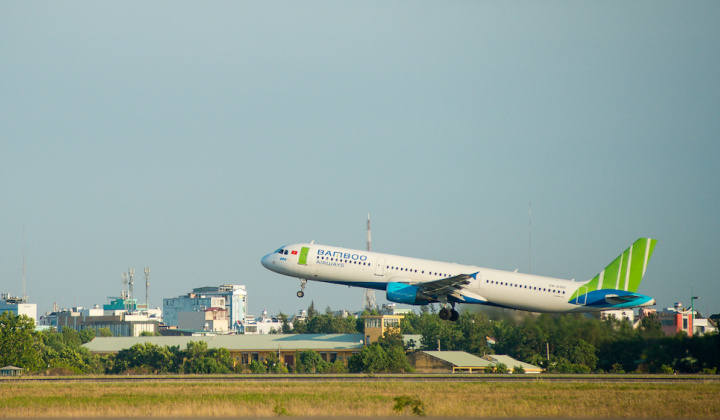 Bamboo Airways đưa công dân Việt Nam tại Philippines hồi hương