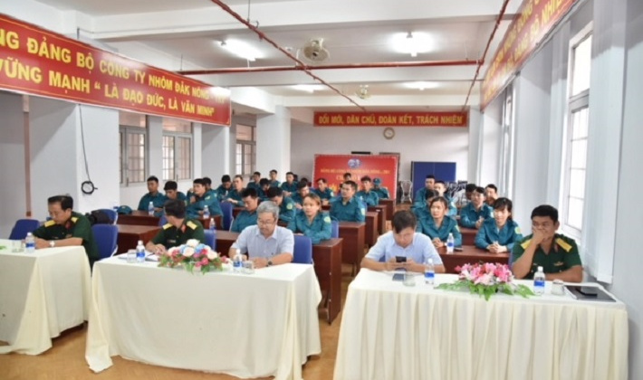 Nhôm Đắk Nông - TKV: Hoàn thành khóa huấn luyện Dân quân tự vệ năm 2020