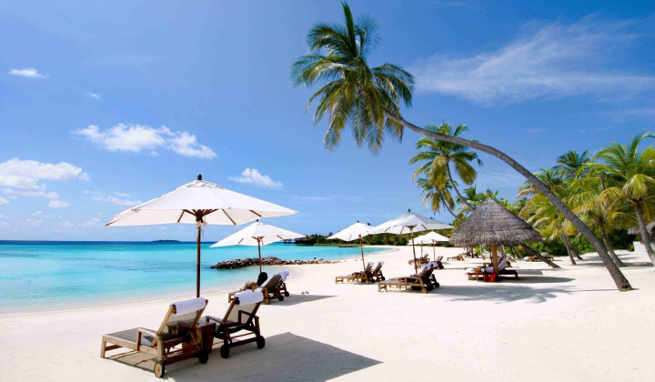 Điểm danh những bãi biển đẹp nhất miền Trung