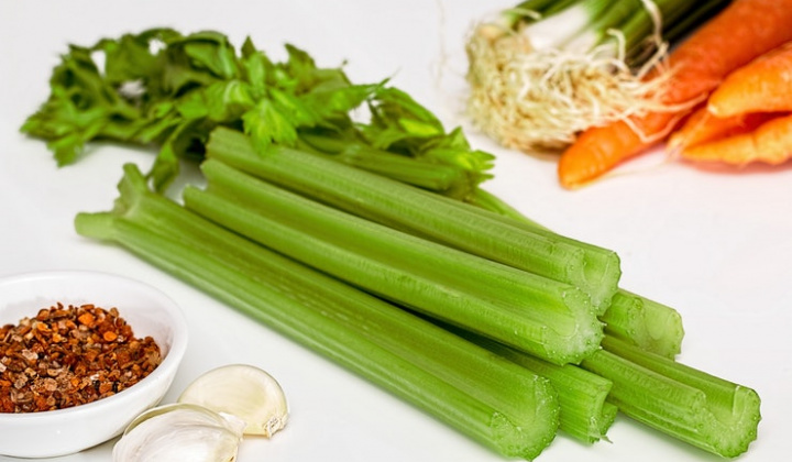 Điều gì xảy ra với cơ thể khi bạn ăn cần tây mỗi ngày