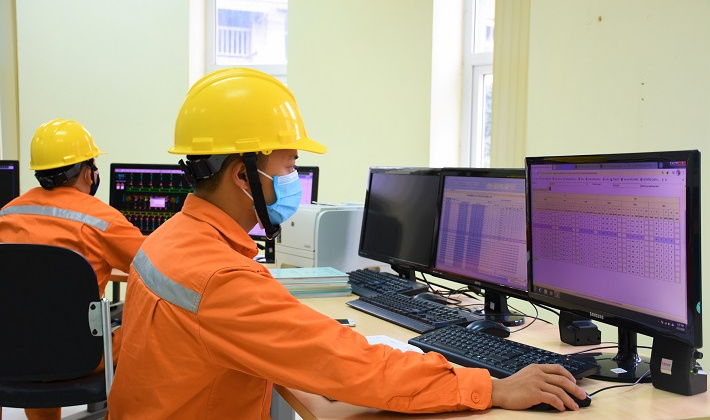 EVNHANOI triển khai các giải pháp đảm bảo điện mùa nắng nóng