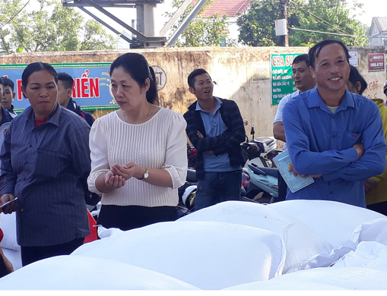 Chỉ có 2 doanh nghiệp đã ký hợp đồng cung cấp đủ số lượng gạo trúng thầu