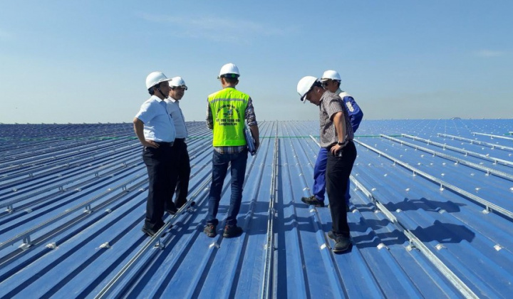 PC Quảng Ngãi thúc tiến độ dự án điện mặt trời tại Nhà máy May Vinatex Nghĩa Hành