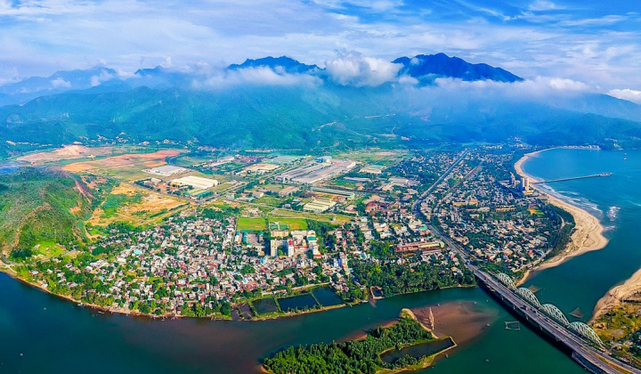 Đẩy mạnh phát triển các vùng kinh tế trọng điểm