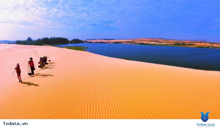 Ảnh hưởng hình ảnh điểm đến du lịch đến hài lòng và ý định viếng thăm lại Thành phố Phan Thiết: Cách tiếp cận mô hình cấu trúc tuyến tính