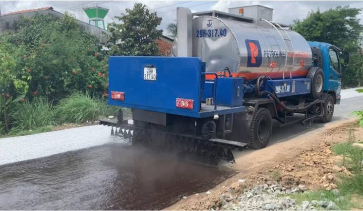 Nhựa đường Petrolimex sản xuất thành công nhũ tương gốc axit 60%