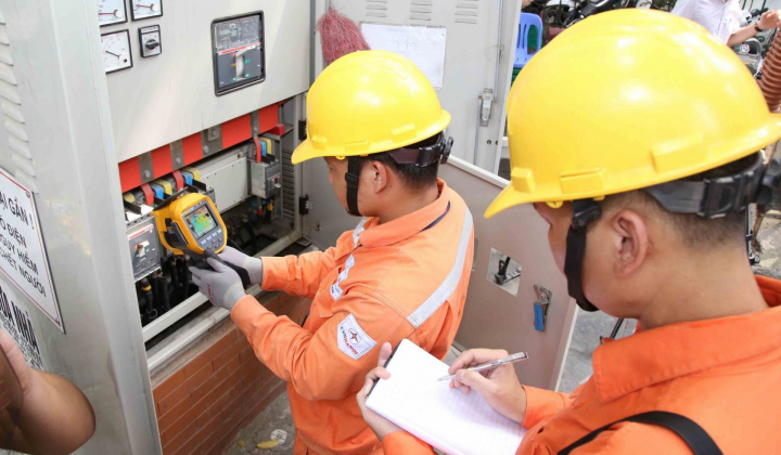 Bộ Công Thương yêu cầu thực hiện nghiêm việc phúc tra hóa đơn điện tăng từ 30%
