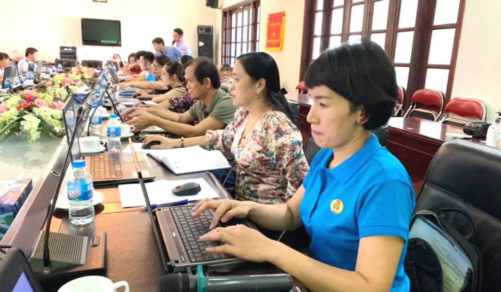 Cán bộ công đoàn ngành Hóa chất tham gia tập huấn sử dụng phần mềm Quản lý đoàn viên