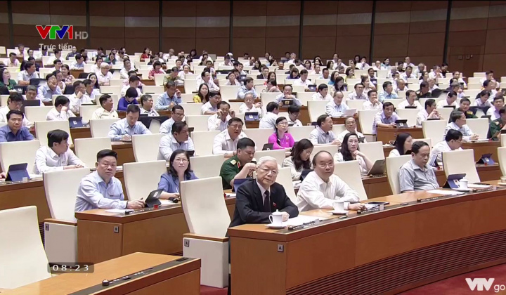 [VIDEO] 100% Đại biểu Quốc hội có mặt tại phiên họp hôm nay tán thành thông qua EVFTA