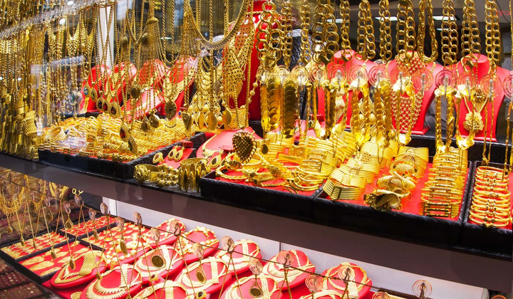 Giá vàng ngày 13/7 bật tăng trở lại khi số ca nhiễm Covid-19 tăng mạnh