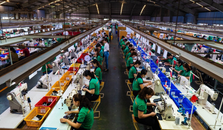 Mở cánh cửa thành công cho hàng thể thao Việt Nam vào thị trường Hà Lan