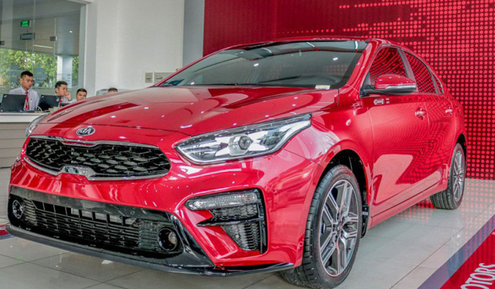 Tháng 6/2020: Kia Cerato và Mazda3 cân bằng số lần đứng đầu phân khúc