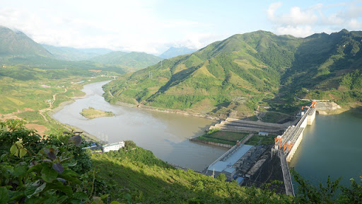 Đề xuất miễn thu tiền cấp quyền khai thác tài nguyên nước đến hết năm 2020