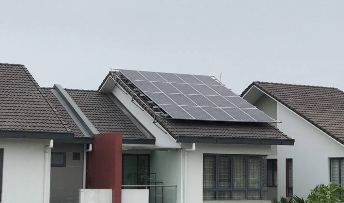 Người dân có thể “bán điện” lại cho “Nhà đèn” từ hệ thống điện mặt trời mái nhà