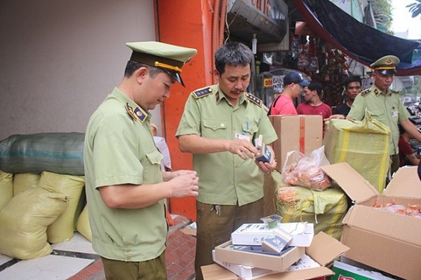 QLTT Hà Nội: Tiếp tục thực hiện triển khai công tác kiểm tra, kiểm soát thị trường phòng chống dịch Covid-19
