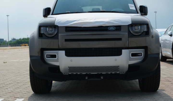 Land Rover Defender 2020 cập bến Việt Nam, chờ ngày ra mắt chính thức