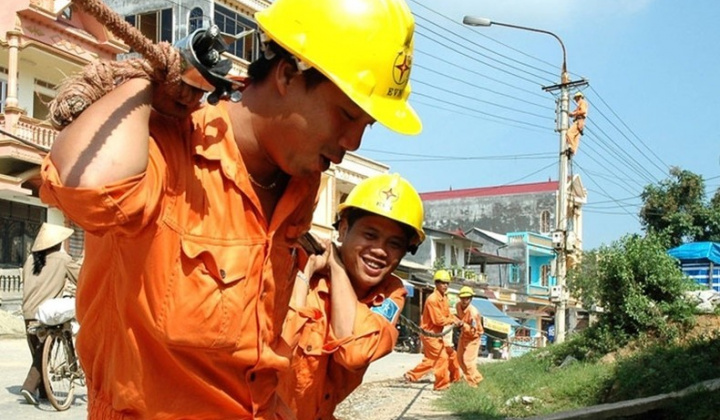 Điện lực miền Bắc giảm hơn 3.200 tỷ đồng tiền điện cho 9,89 triệu khách hàng