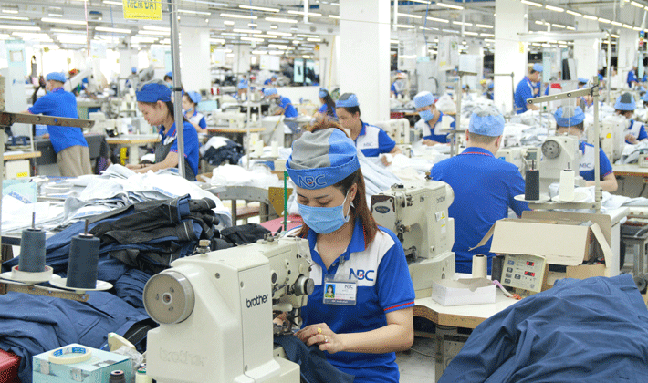 Công nghiệp, bán lẻ, xuất khẩu là động lực tăng trưởng quý III
