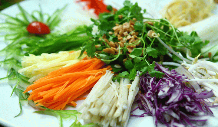 Làm sao ăn chay đảm bảo dinh dưỡng?