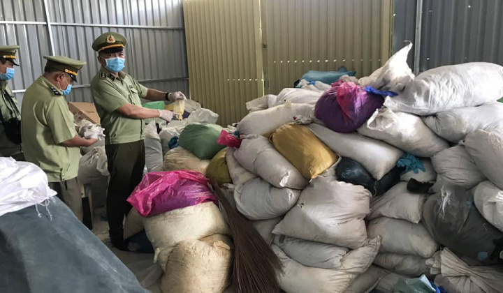 QLTT Hà Nội: Xử lý nghiêm nhiều vụ vi phạm về thiết bị y tế, khẩu trang y tế trong tháng 8