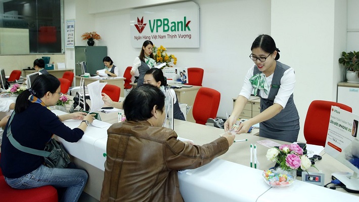 Bay thủy phi cơ, hỗ trợ y tế 24/7 với gói đặc quyền siêu VIP từ VPBank