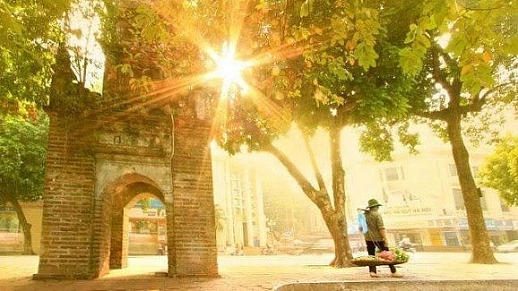 Thời tiết 3-9: Nắng nóng tiếp tục gay gắt, chỉ số tia UV cao