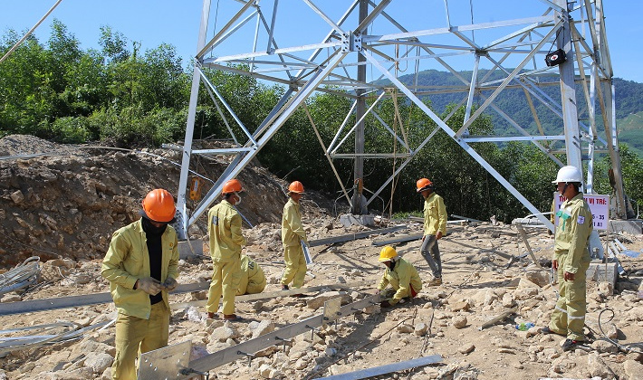 Đường dây 500 kV Dốc Sỏi - Pleiku 2: Phấn đấu hoàn thành đúng tiến độ